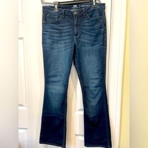 Lee Riders Mid Rise Boot Cut Womens Jeans Size 14M Dark Blue